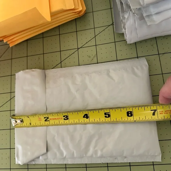 Lot bundle of 35 small padded envelopes New - Picture 4 of 5